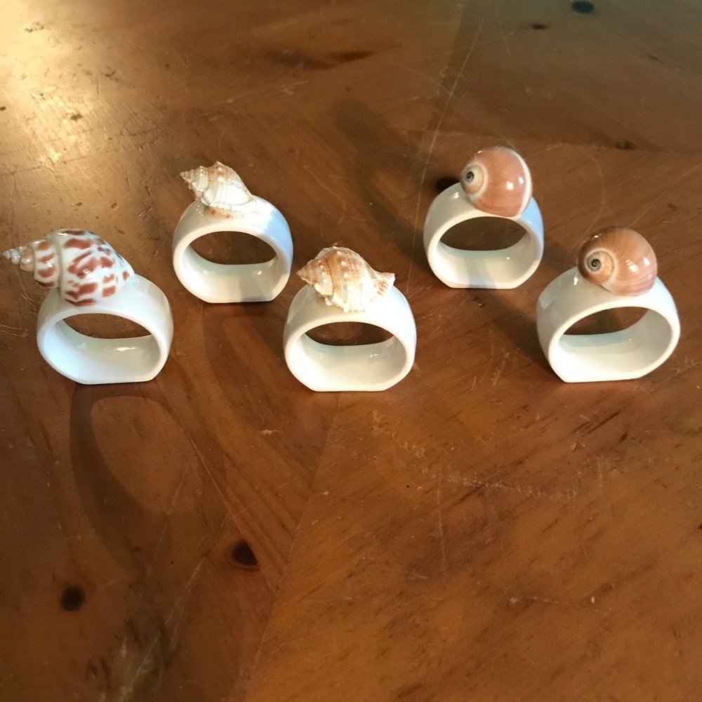 5 shell napkin rings